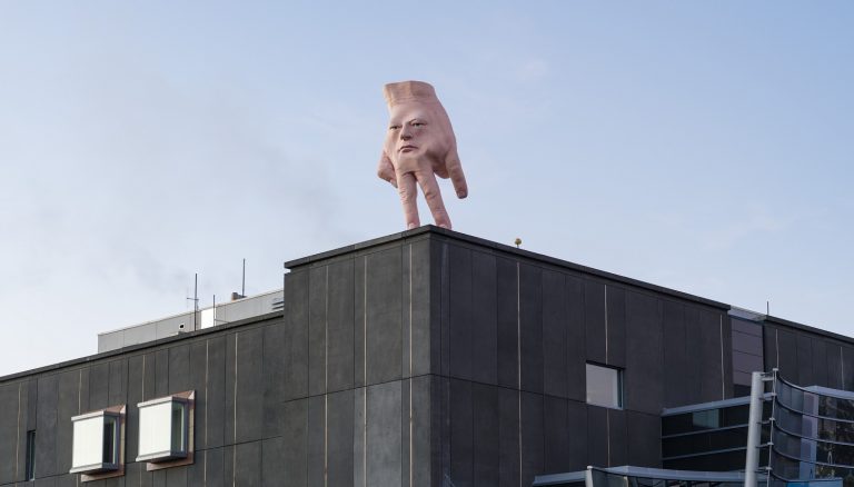Wysiwyg3d-3dlaserscanning-art-ronnievanhout-quasi-christchurchartgallery008 Wysiwyg3d Quasi by Ronnie Van Hout 08